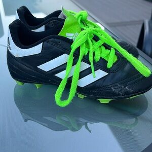 Adidas soccer cleats